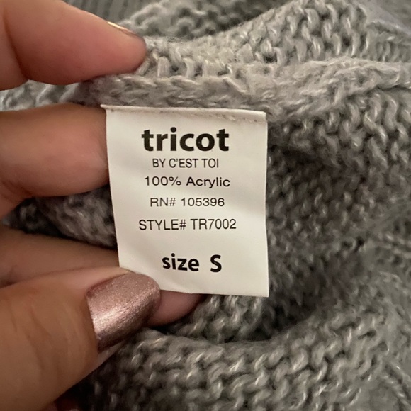 NWT Oversized Sweater S - Picture 3 of 4